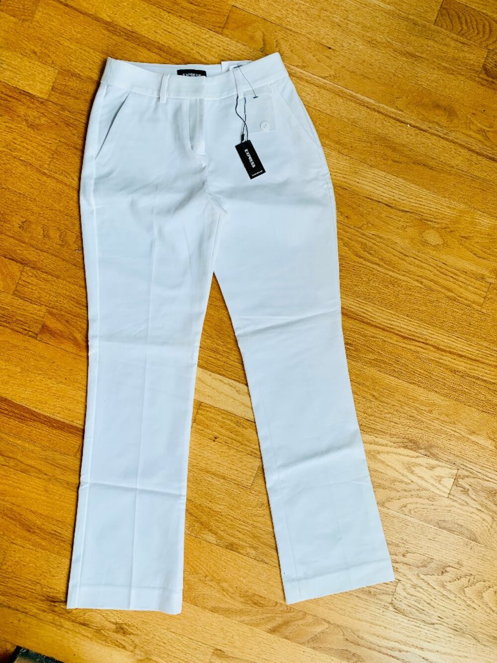 NWT, 00S White Express Mid-Rise Barely Boot Columnist Pants